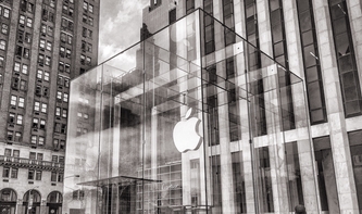 Hohe Erwartungen an das iPhone 8: Apple-Aktie schwingt sich zu neuem Rekord auf