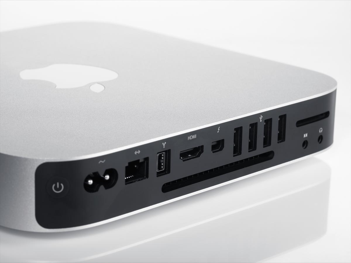 Mac mini 2011 server (2GHz quad/4GB/1TB) - デスクトップ型PC