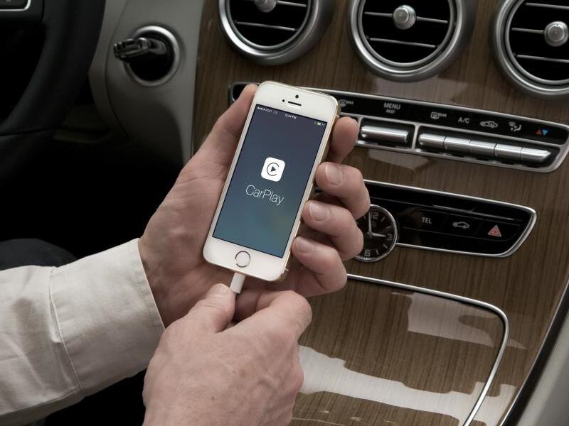 So Sieht Carplay In Der Neuen C Klasse Aus Mac Life