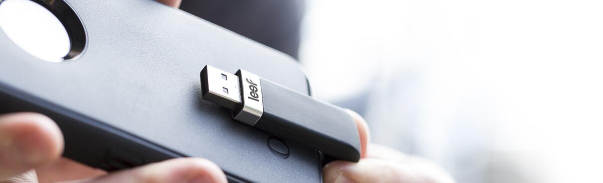 USB 3.0 90° Adapter Für Motherboard – 19/20 Pin, Rechts Abgewinkelt, Verlustfreie Datenübertragung
