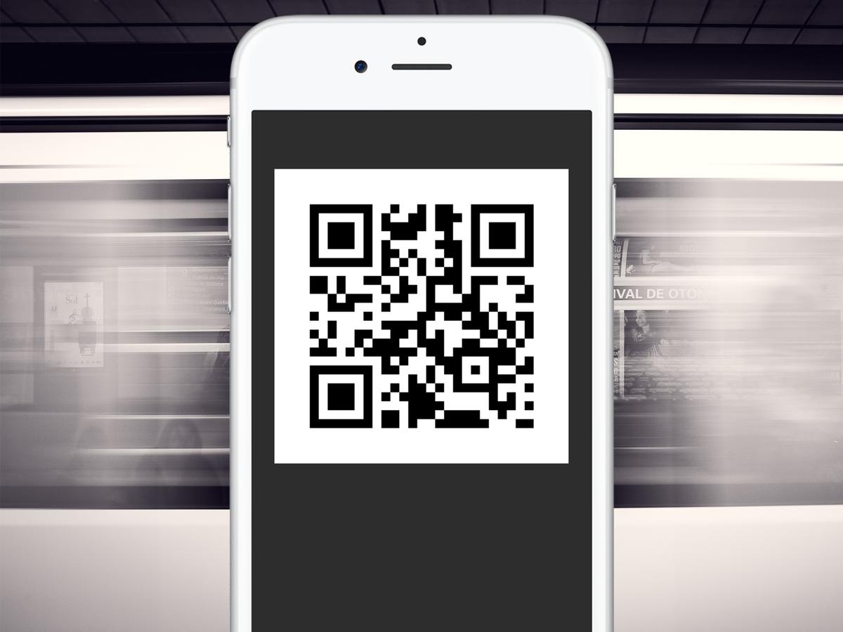 Включи qr сканер. QR code сканер XL 2305. Айфон 11 сканер QR. QR код на айфоне. Айфон сканирует QR код.