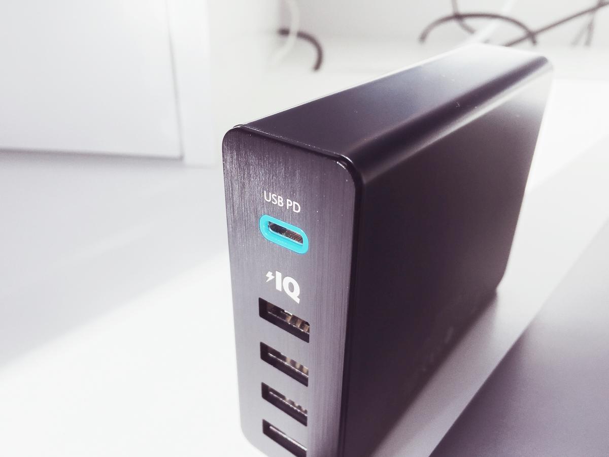 Das Anker PowerPort 5-Port USB C Ladegerät im Test, günstiges Multiport  Schnellladegerät fürs iPhone X - Techtest