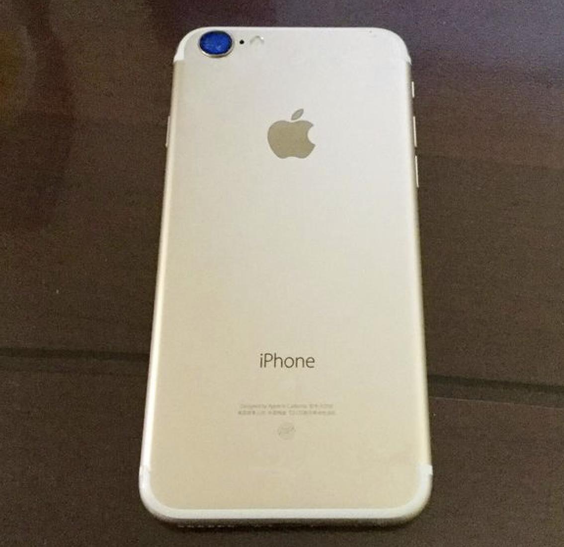 Neue iPhone-7-Fotos zeigen neu gestaltete Antenne und Kamera | Mac Life