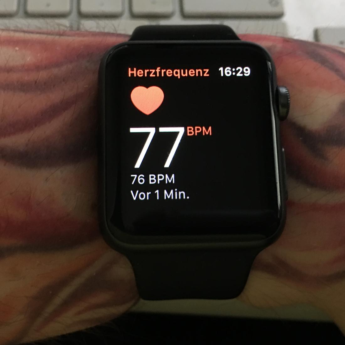 Apple Watch Soll Schlaf Beobachten Und Mehr Fitness Features Bekommen Mac Life