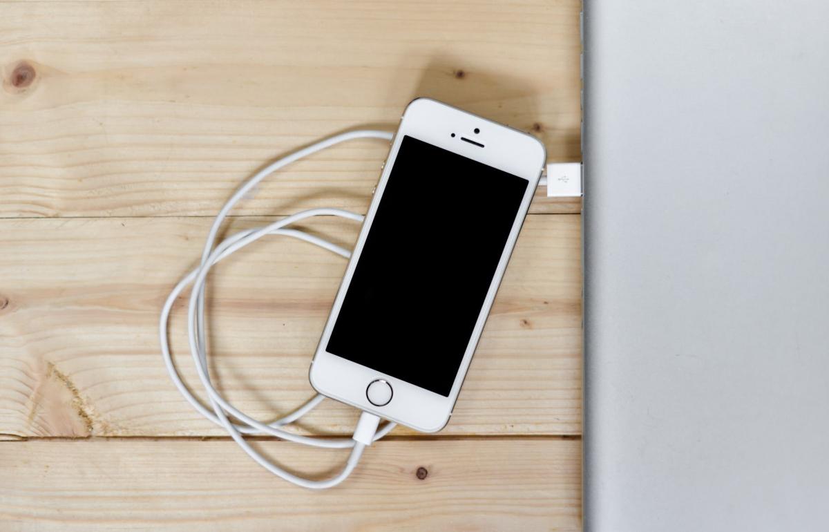 Apples Usb Schutz Sorgt Fur Nichtladende Iphones Mac Life