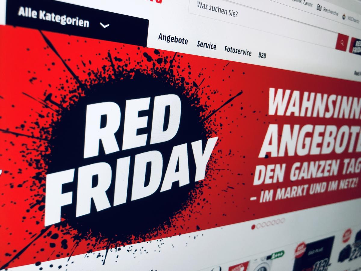 Red Friday Bei Media Markt Apple Watch Series 3 Kopfhorer Besonders Gunstig Und Mehr Mac Life