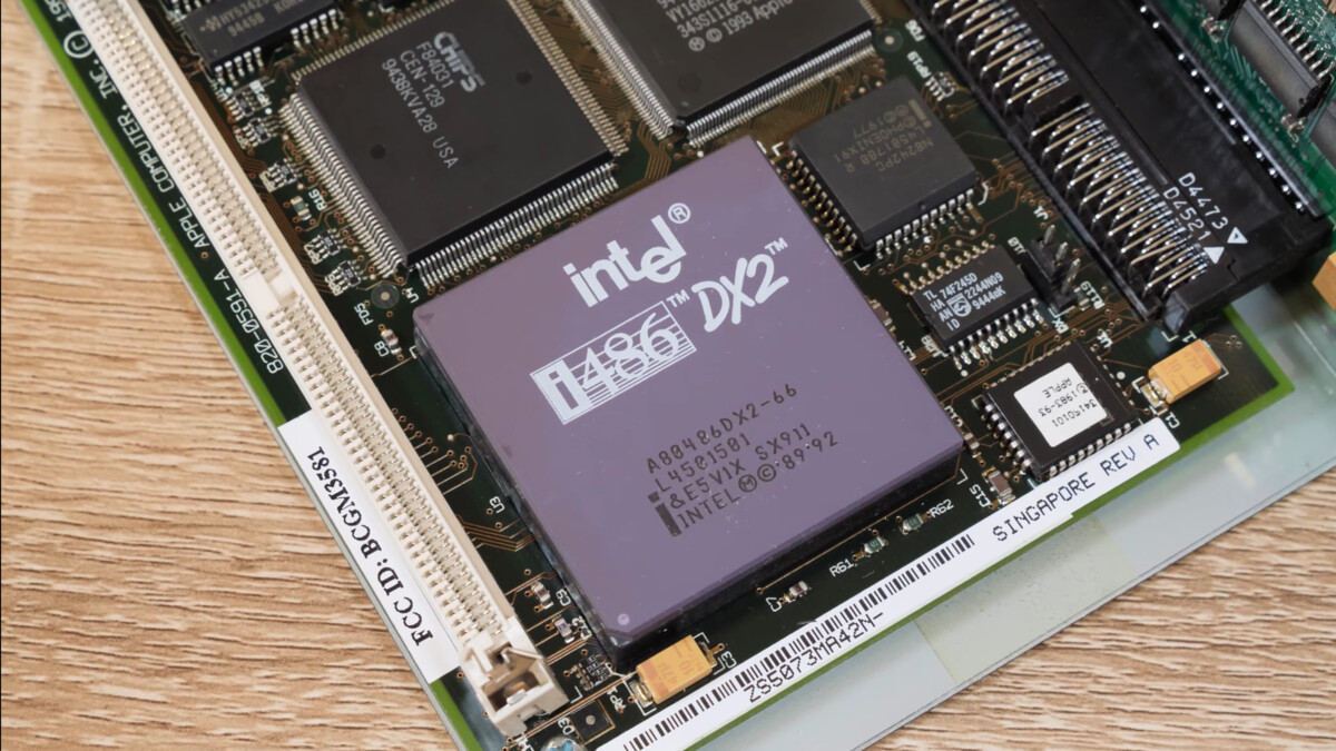 Der Power Macintosh 6100 im Porträt | Mac Life