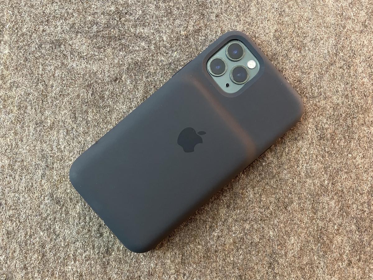 apple charging phone case iphone 11
