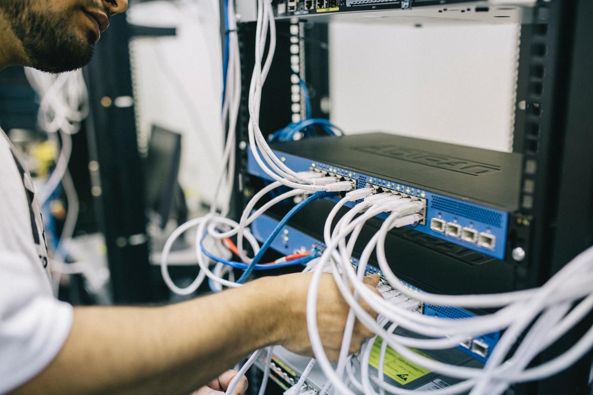 WLAN oder LAN: Wann und weshalb sich eine Verkabelung ...