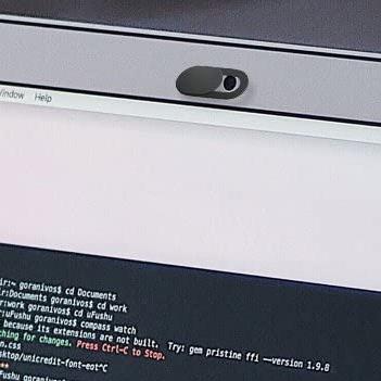 Apple warnt alle MacBook-Nutzer: Vorsicht vor Webcam-Sticker und  Abdeckungen
