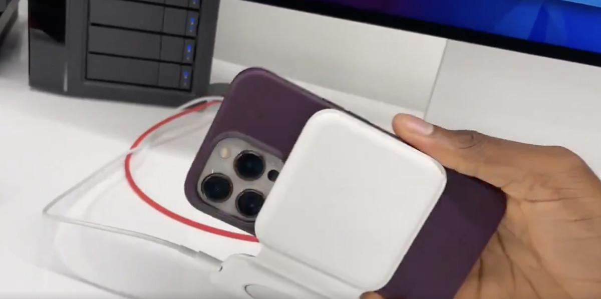 Iphone magsafe duo shop
