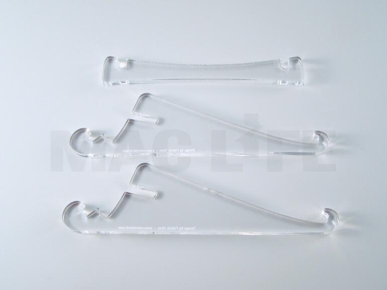 &lt;b&gt;Der Cylon besteht aus drei Teilen, die sich in wenigen Sekunden zum fertigen Ständer zusammenstecken lassen&lt;/b&gt;