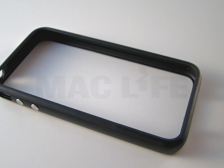 &lt;b&gt;Der Apple-Stossfänger besteht aus Gummi und Plastik. Insgesamt stehen sechs verschiedene Farbvarianten zur Auswahl.&lt;/b&gt;