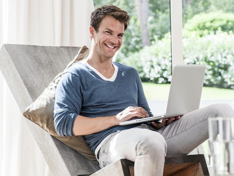 Da freut sich ein StarMoney-Anwender: Endlich kann er sich ein Retina-MacBook leisten.