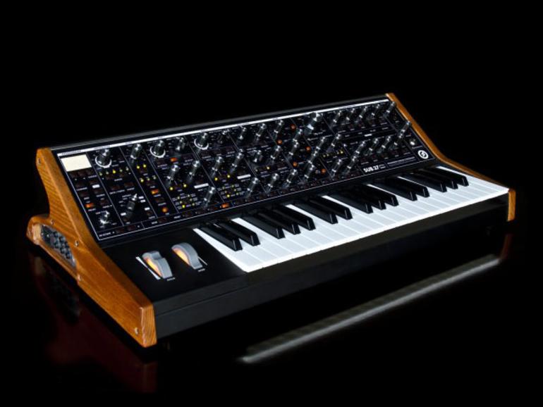 Moog Sub 37 Tribut Edition Hardware Synthesizer Mac Life