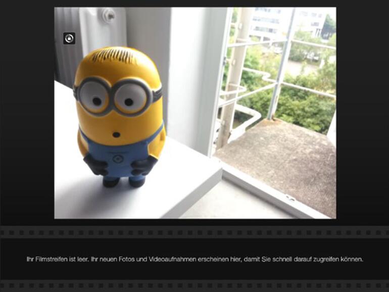 Die Nutzung der Kamera ist vor allem mit Origami-Hülle etwas umständlich. Die Kamera-App lädt darüber hinaus nicht gerade schnell.