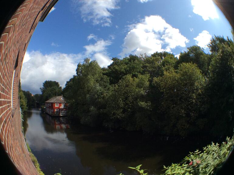 Das selbe Motiv mit dem Fish-Eye: verzeichnete Ecken 