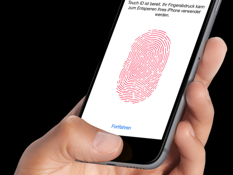 Bestätigt wird ein Bezahlvorgang mit Apple Pay stets per Touch ID.