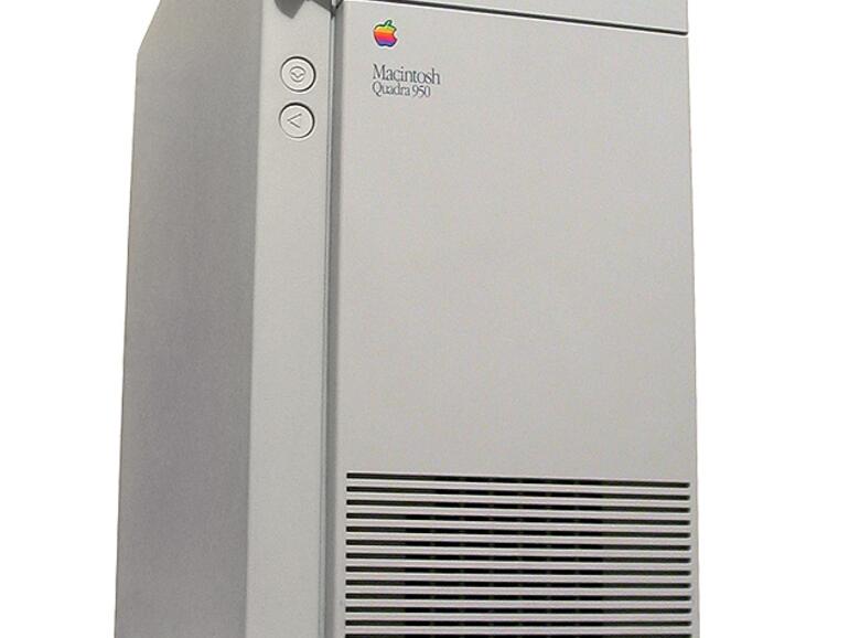Der Traumrechner der Anfangs-1990er-Jahre. Der Quadra 900, hier ein 950er, war leistungsmäßig eine ganz andere Liga und kostete locker 5-stellige Summen
