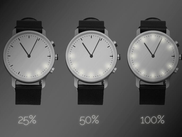 LEDs signalisieren zum Beispiel die Erfüllung des täglichen Bewegungsziels.