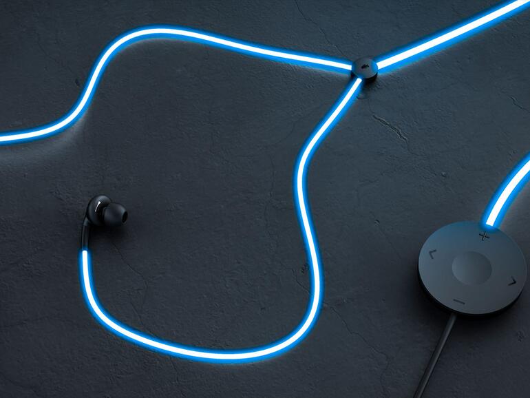 Glow: Ein Hauch von Tron