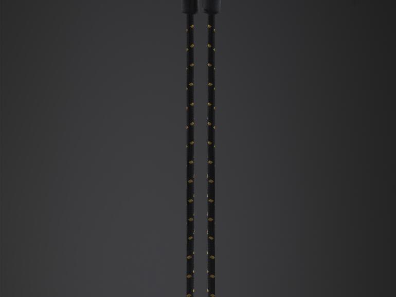 Die In-Ears beeindrucken durch ihr Vintage-Design, das durch die Farbgebung in Gold und Schwarz sehr edel erscheint.