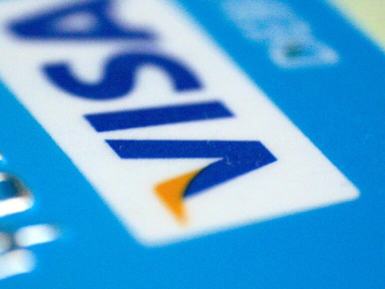 Visa baut auf Smartphone-Lokalisierung