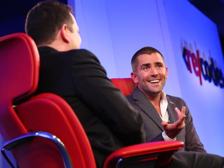 Chris Cox erzählt auf der Konferenz Code / Media 2015 über Facebook Virtual-Reality-Pläne