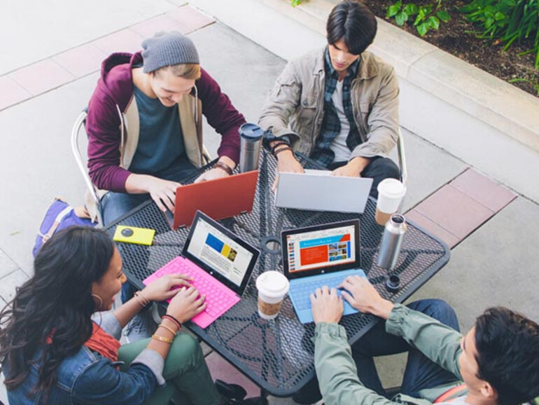 Auf Microsofts Office-Webseite können Schüler und Studenten prüfen, ob sie über ihre Bildungseinrichtung Anspruch auf eine kostenlose Lizenz für die Office Suite Office 365 Education haben