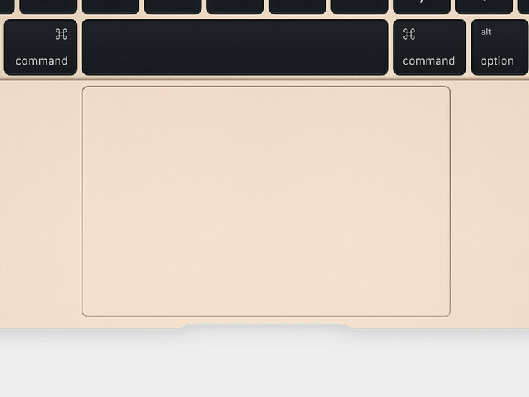 Das neue TrackPad ist riesig und sollte sich daher auch bequem für große Finger eignen