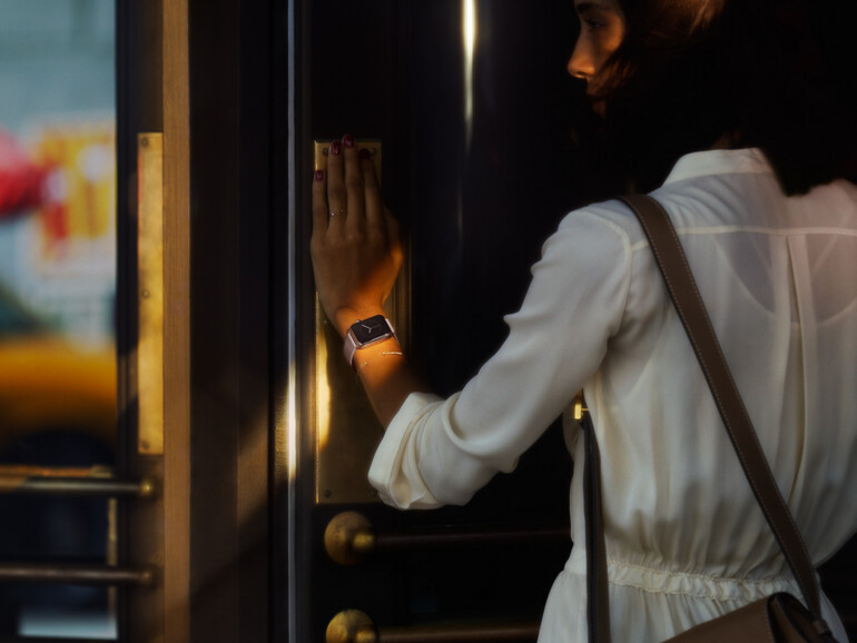 Apple gibt die Akkulaufzeit seiner Apple Watch offiziell mit rund 18 Stunden an