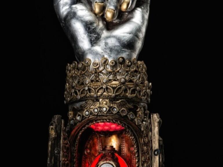Apple Watch Relinquary ...