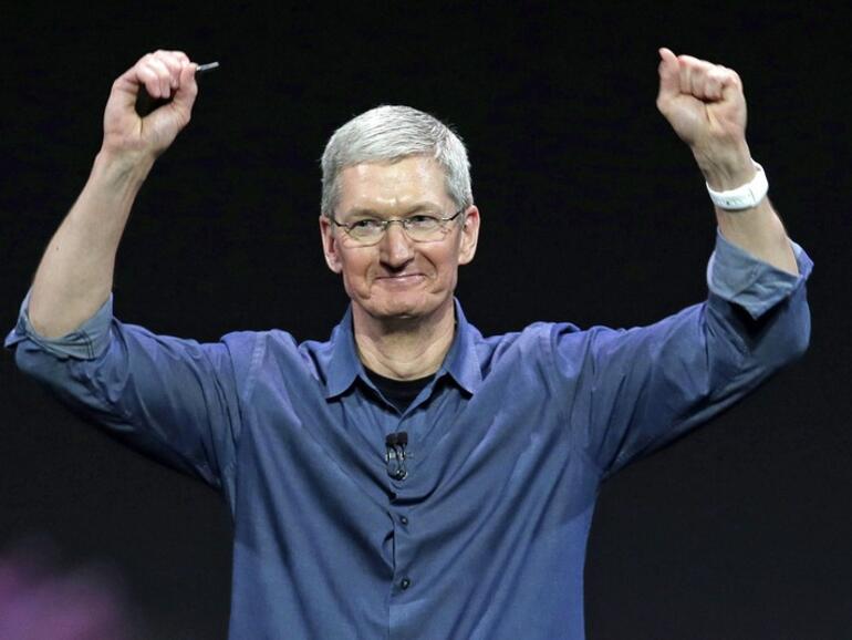Tim Cook stellte die Apple Watch im vergangenen September erstmals vor