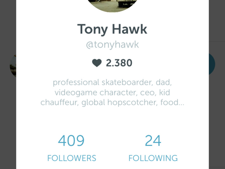 Man kann anderen Nutzer folgen und wird bei einem Live-Stream per Push-Meldung benachrichtigt