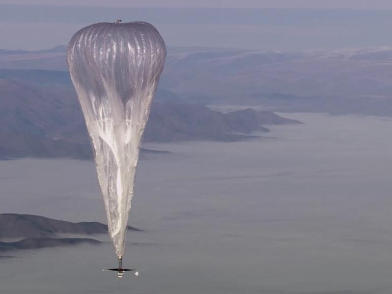 Project-Loom-Ballon bei einem Testflug