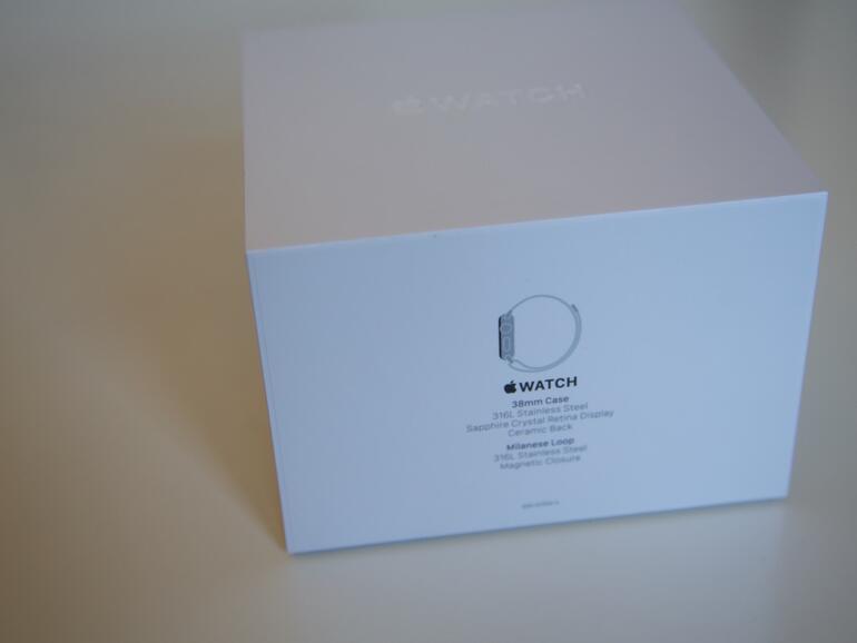 Apple Watch Milanaise in der Box