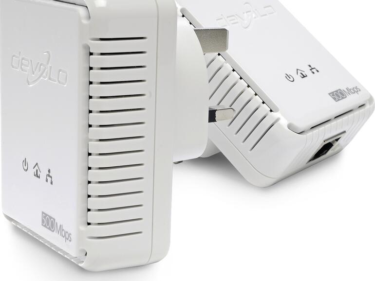 Es ist am besten, die Adapter in die Steckdosen in der Wand zu stecken.