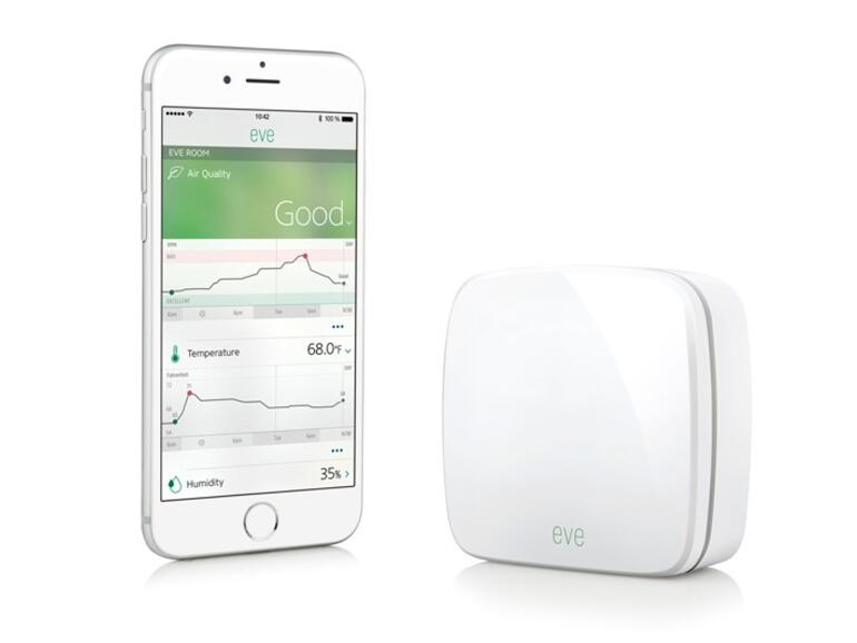 Eve Room: Kontrolle von Luftqualität, Temperatur und Luftfeuchtigkeit in Innenräumen, gemessen durch einen hochentwickelten Sensor zur Analyse von flüchtigen organischen Verbindungen (VOC).