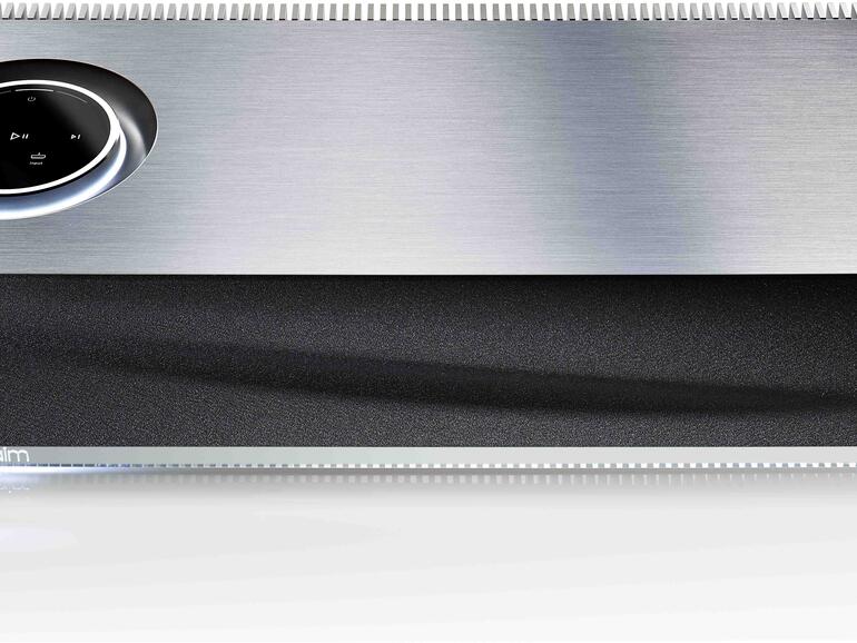 Neben der Steuerung via App und Fernbedienung lässt sich die Mu-so auch direkt am Gerät steuern.