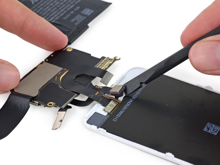 Teardown des iPod touch der 6. Generation