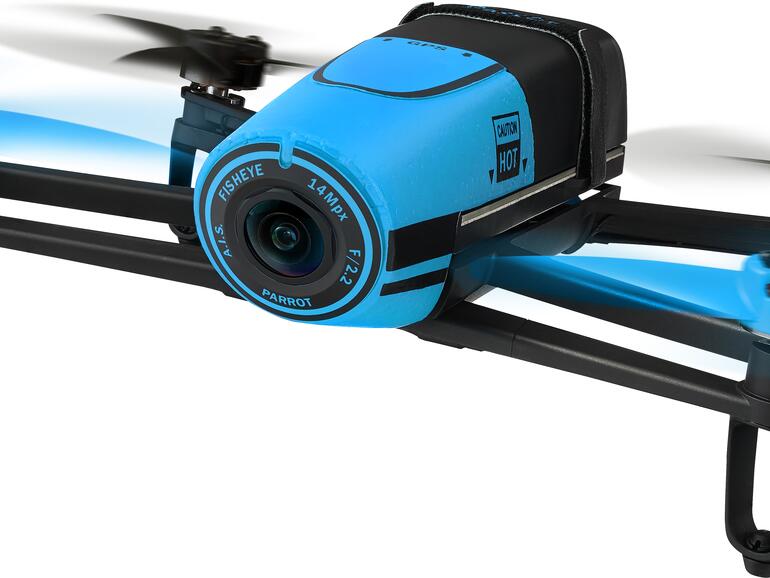 Sensoren auf der Unterseite sorgen für einen ruhigen Flug.