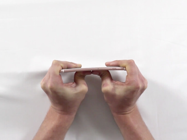 Verbiegt sich das iPhone 6s dauerhaft?
