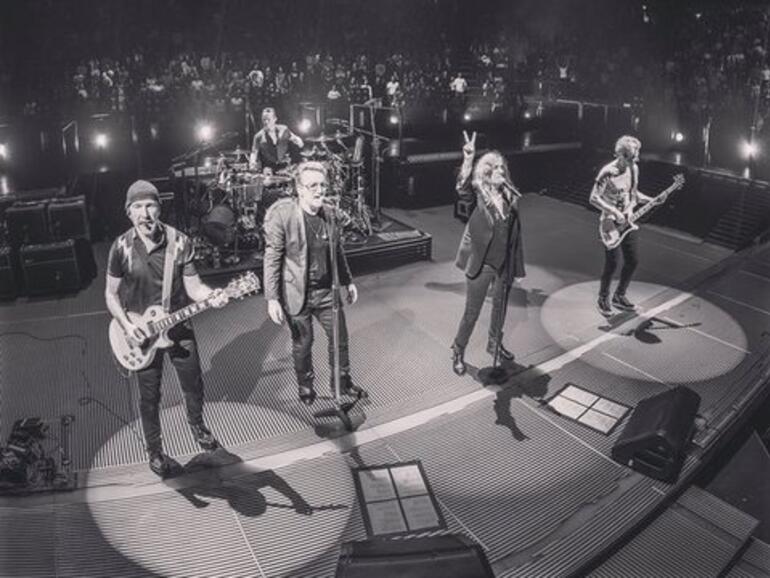 Apple und U2 haben ein VR-Video produziert