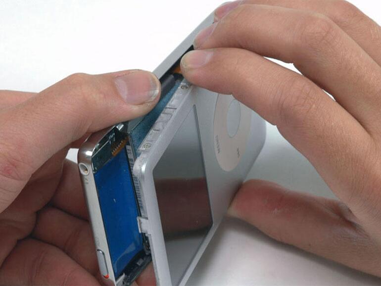 Ipod Touch 5 Generation Akku Wechseln iPod classic Akkuwechsel: Anleitung, Schritt für Schritt | Mac Life