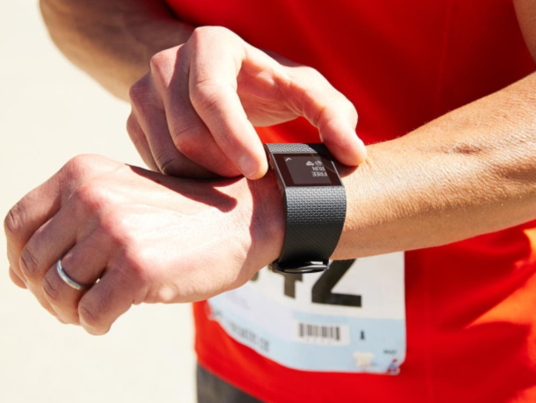 Fitbit surge armband sales