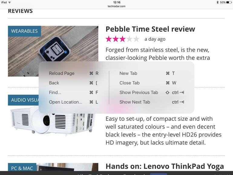 Mit einer Bluetooth-Tastatur nutzt du an iPad und iPhone gewohnte Kurzbefehle. So lassen sich in Safari Tabs umschalten. Sogar der Programmumschalter von OS X ist inzwischen vorhanden.