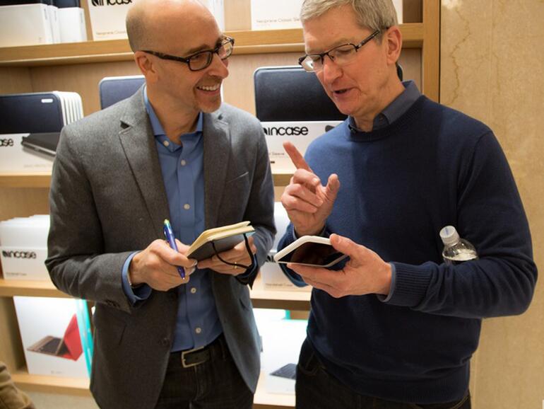 Apple-CEO Tim Cook im Gespräch mit Mashable