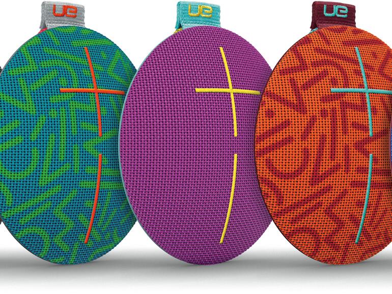 Der Bluetooth-Lautsprecher Boom Roll von Ultimate Ears ist etwa Handflächengroß und liefert satten 360°-Sound