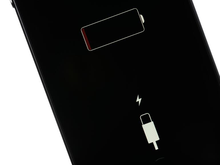 Und auf einmal ist der Akku leer: Fehlerhafte Akkustandsanzeige bei iPhone 6s und iPhone 6s Plus beobachtet.
