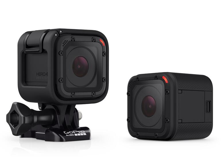 Im Lieferumfang befinden sich sich diverse Halterungen, etwa um die Cam an einem Helm befestigen zu können.